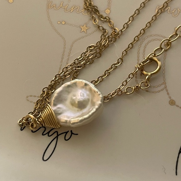 Vintage Gold filled Baroque or Keshi Pearl Pendant Necklace - Picture 3 of 6